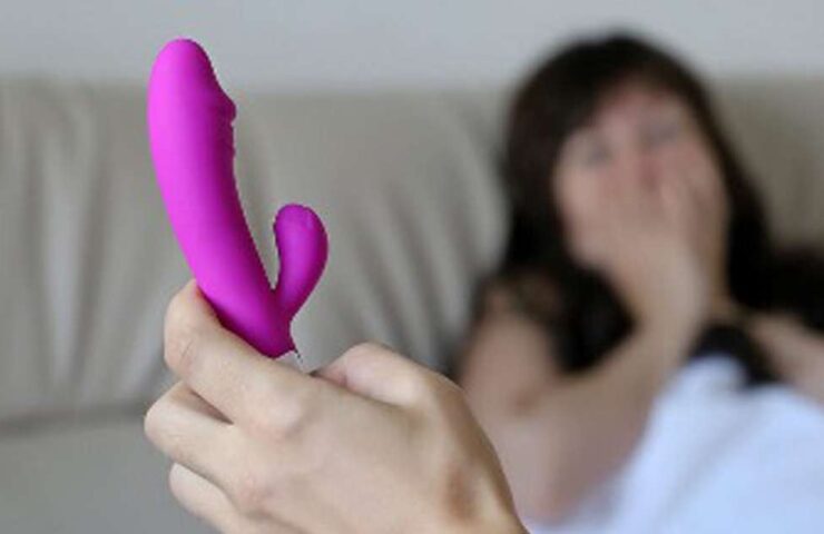 Introduce-sex-toys-partner